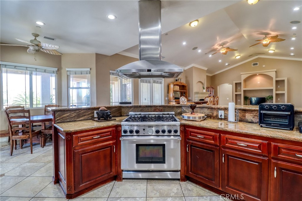 MLS #IV25114632 image #16