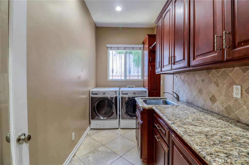 MLS #IV25114632 image #20