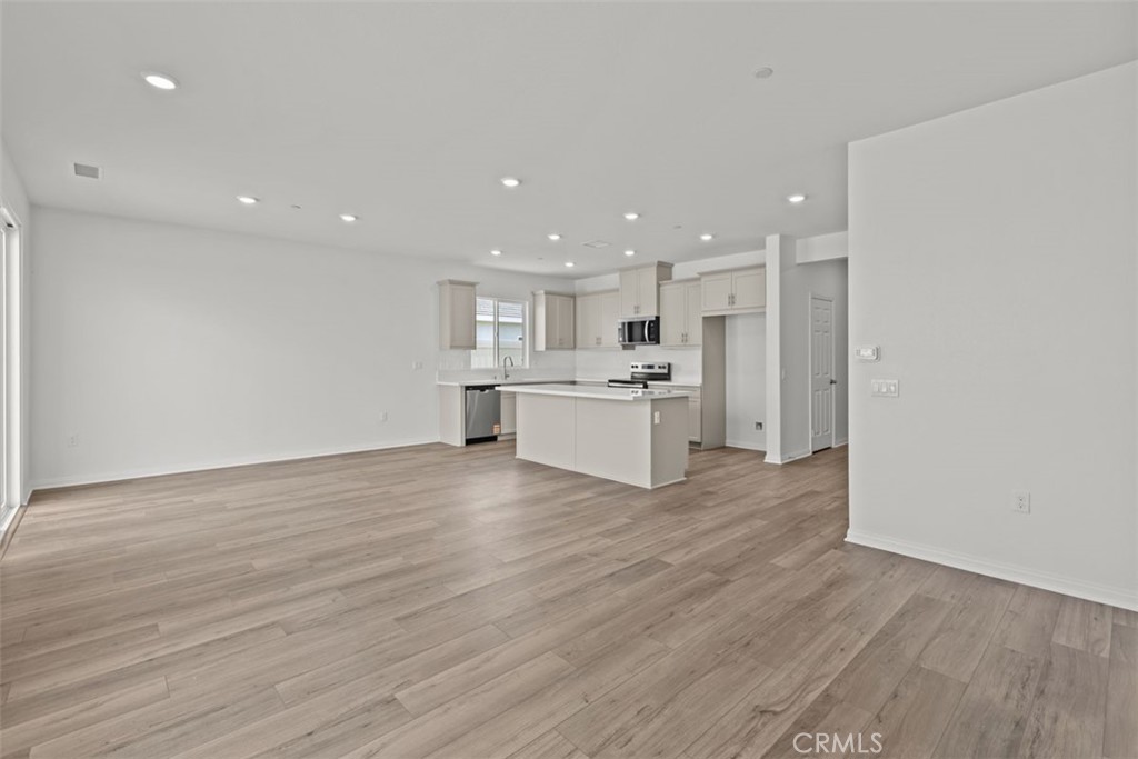 MLS #IV25116303 image #5