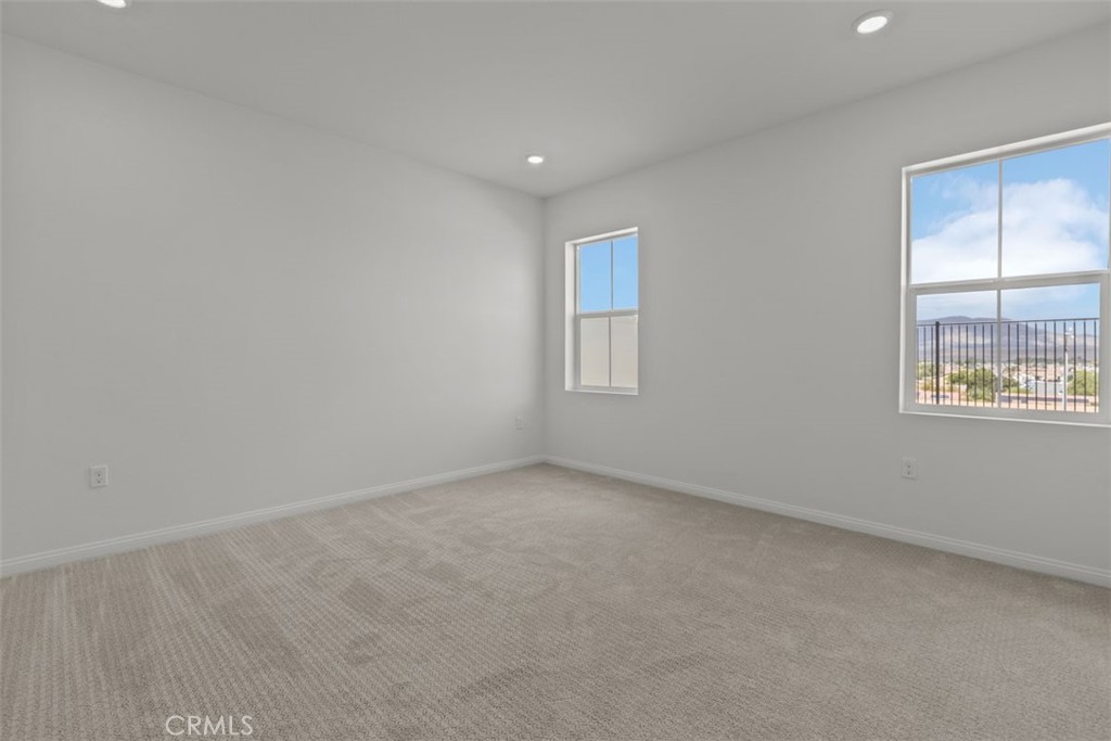 MLS #IV25116303 image #9