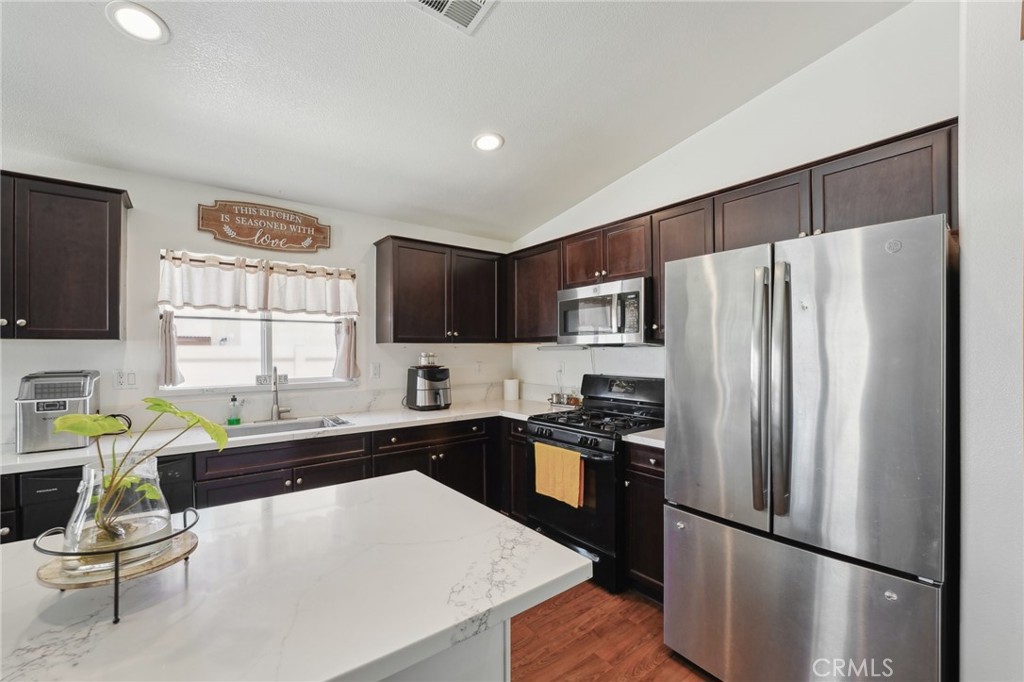 MLS #IV25119806 image #9