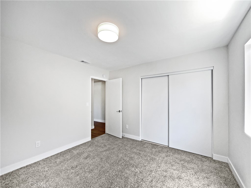 MLS #IV25121068 image #18