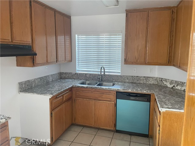 MLS #IV25122543 image #2