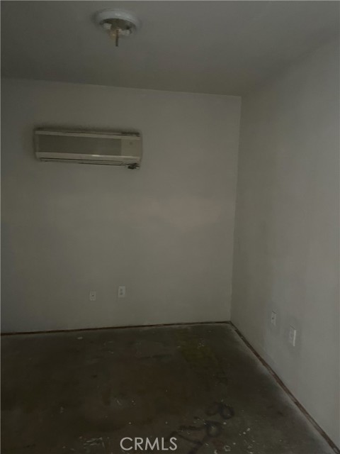 MLS #IV25122543 image #23