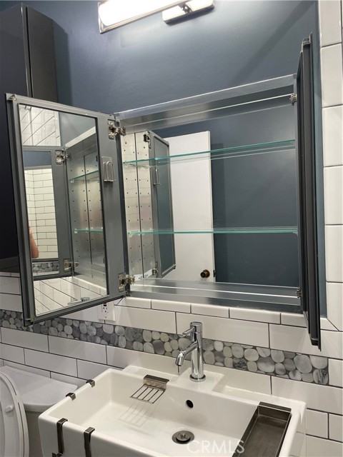 MLS #IV25123703 image #12