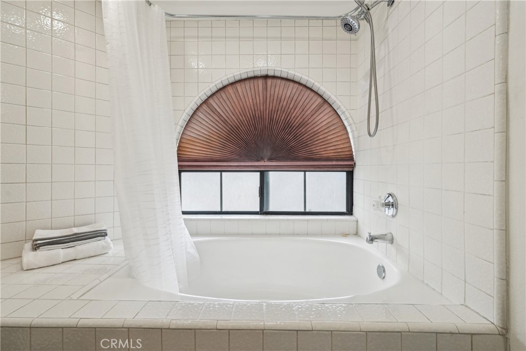 MLS #IV25124487 image #19