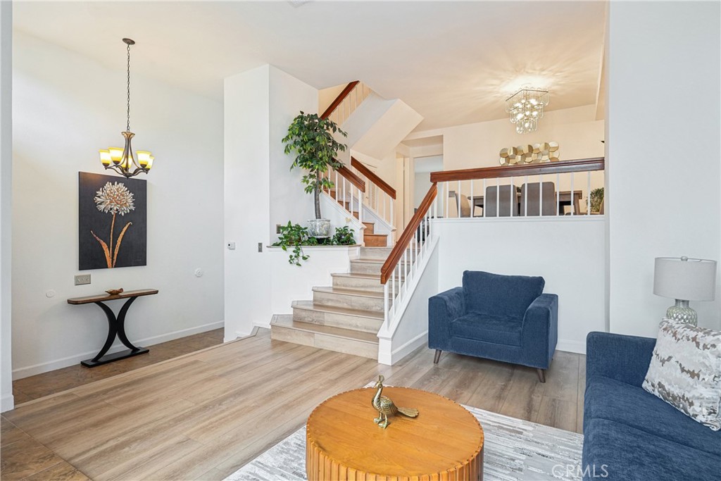 MLS #IV25124487 image #5