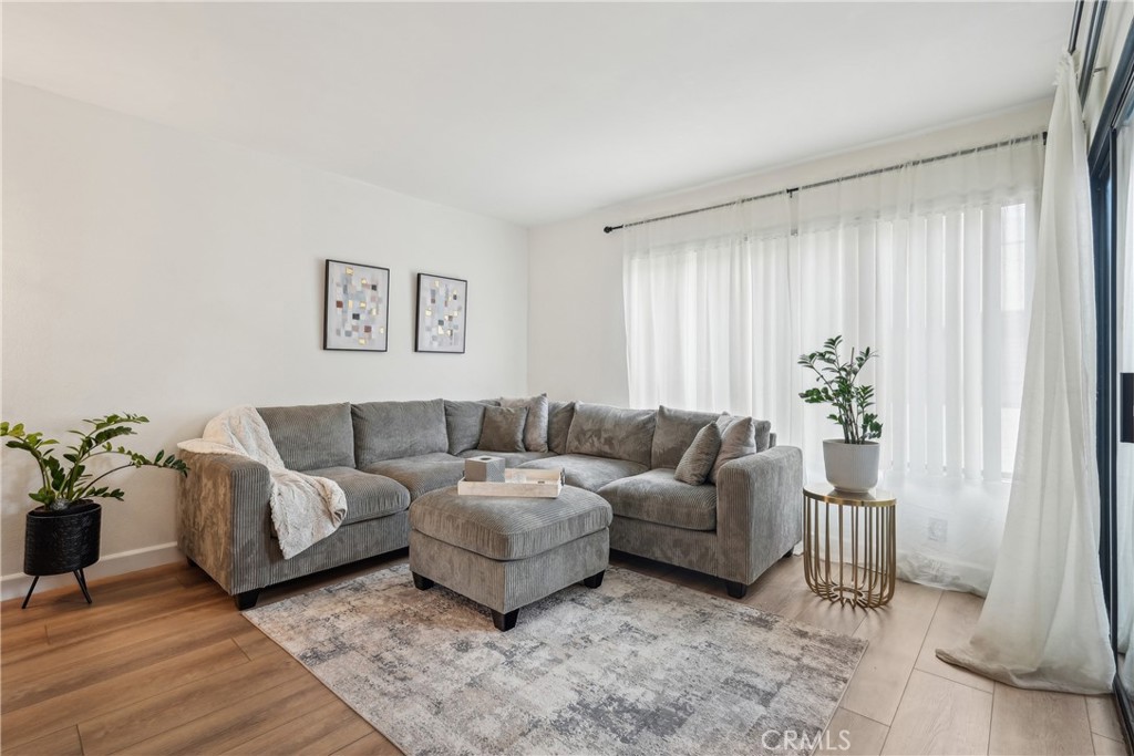 MLS #IV25124487 image #9