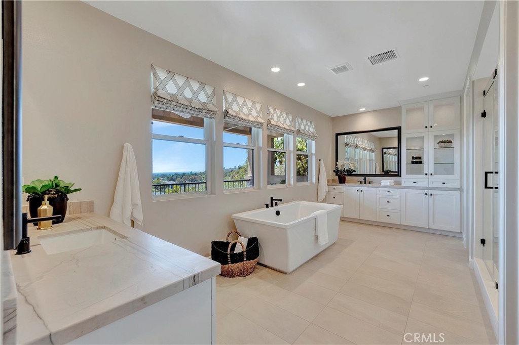 MLS #IV25126391 image #36