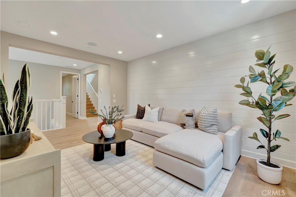 MLS #IV25126391 image #44