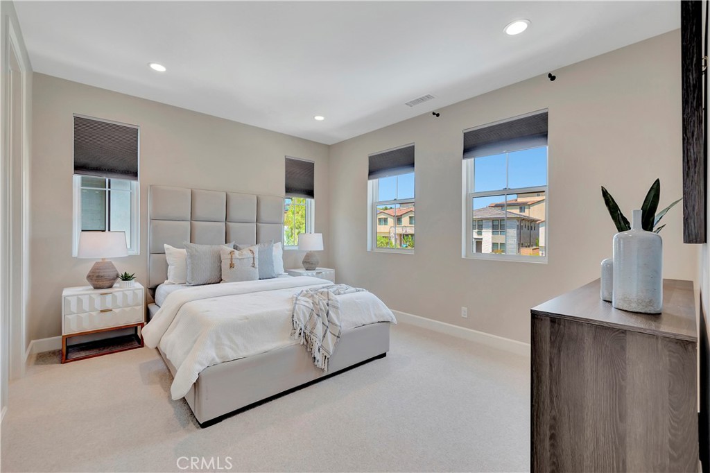 MLS #IV25126391 image #47