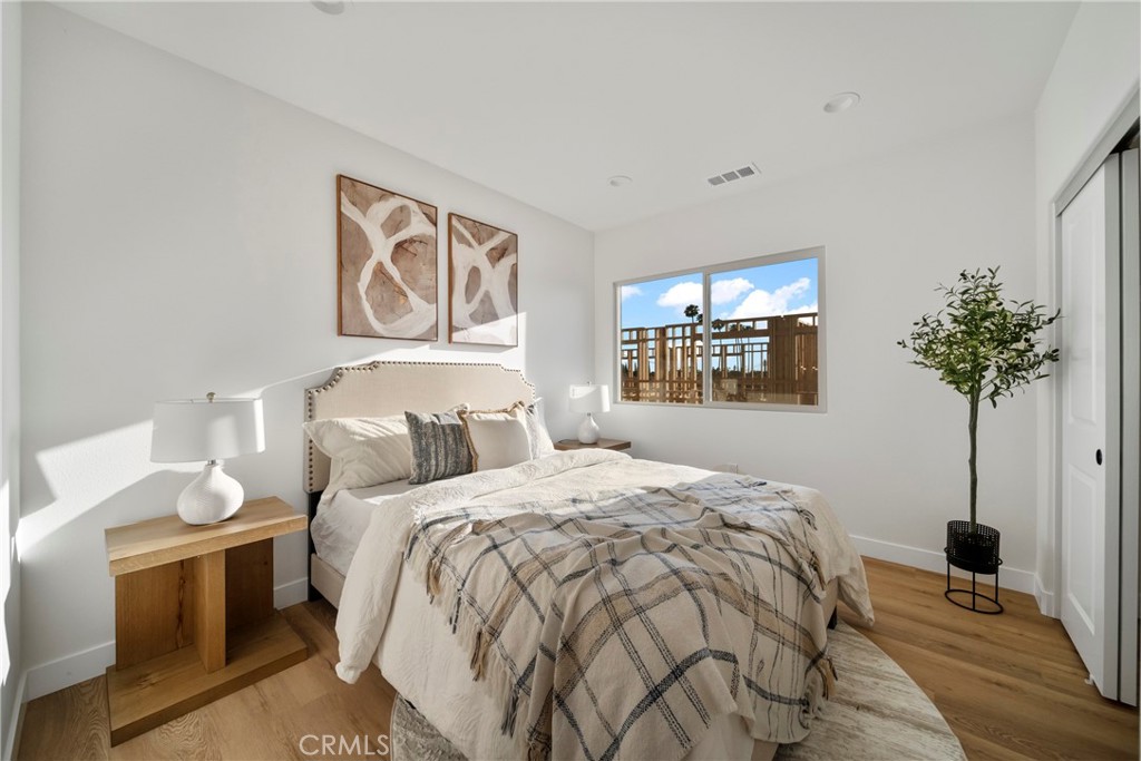 MLS #IV25130973 image #4