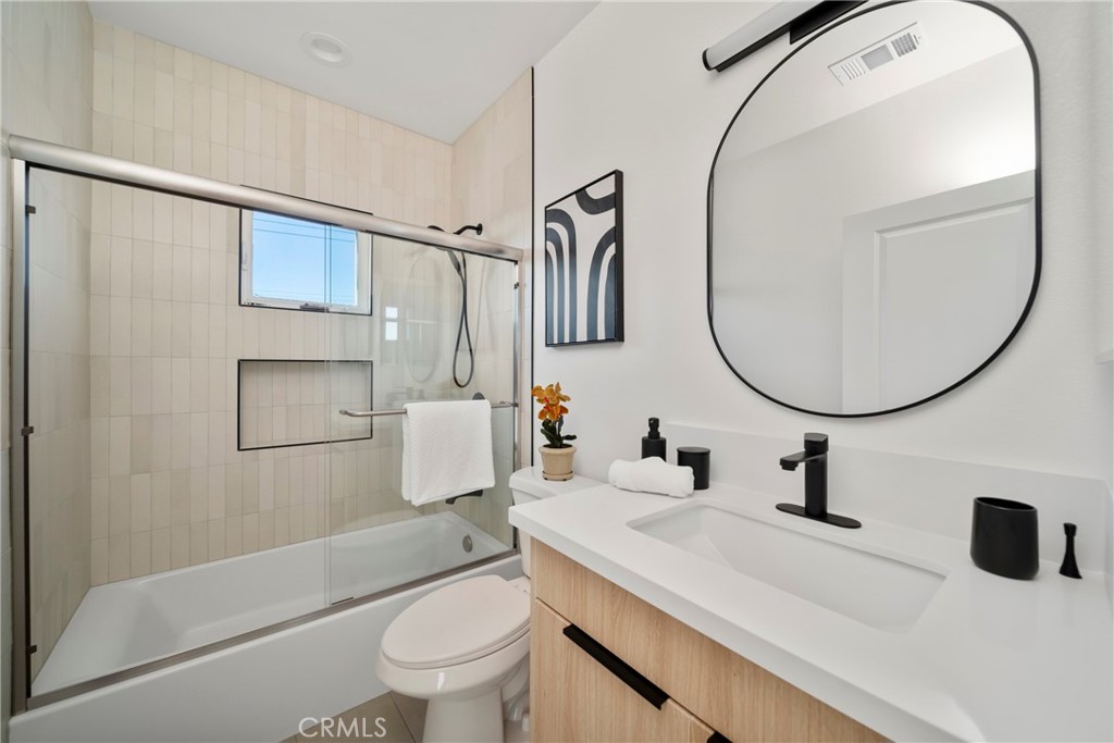 MLS #IV25130973 image #7