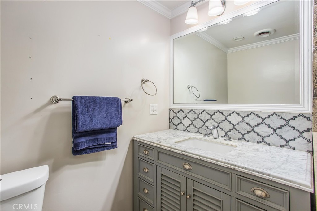 MLS #IV25131638 image #22