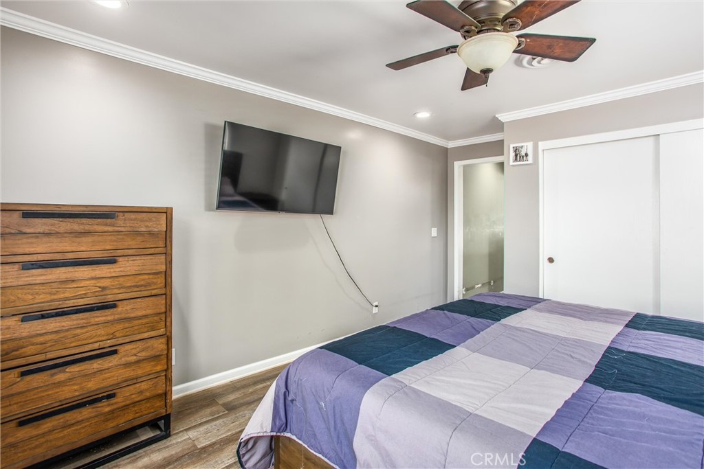 MLS #IV25131638 image #26