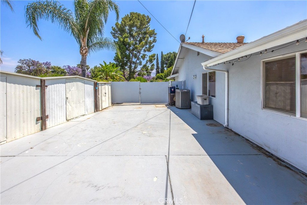 MLS #IV25131638 image #37