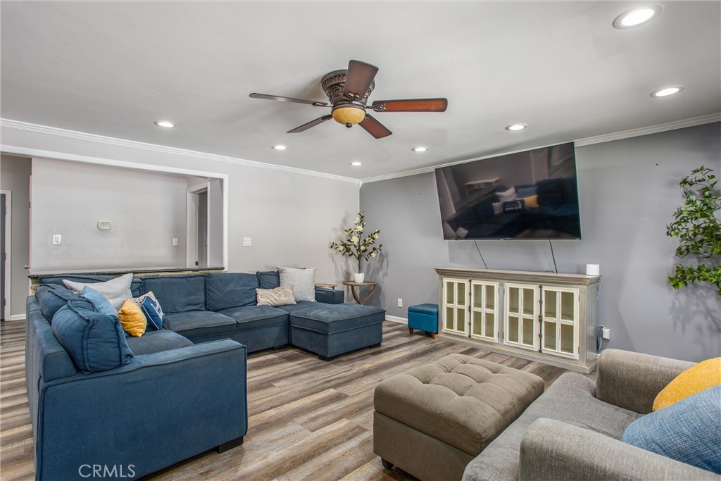 MLS #IV25131638 image #7