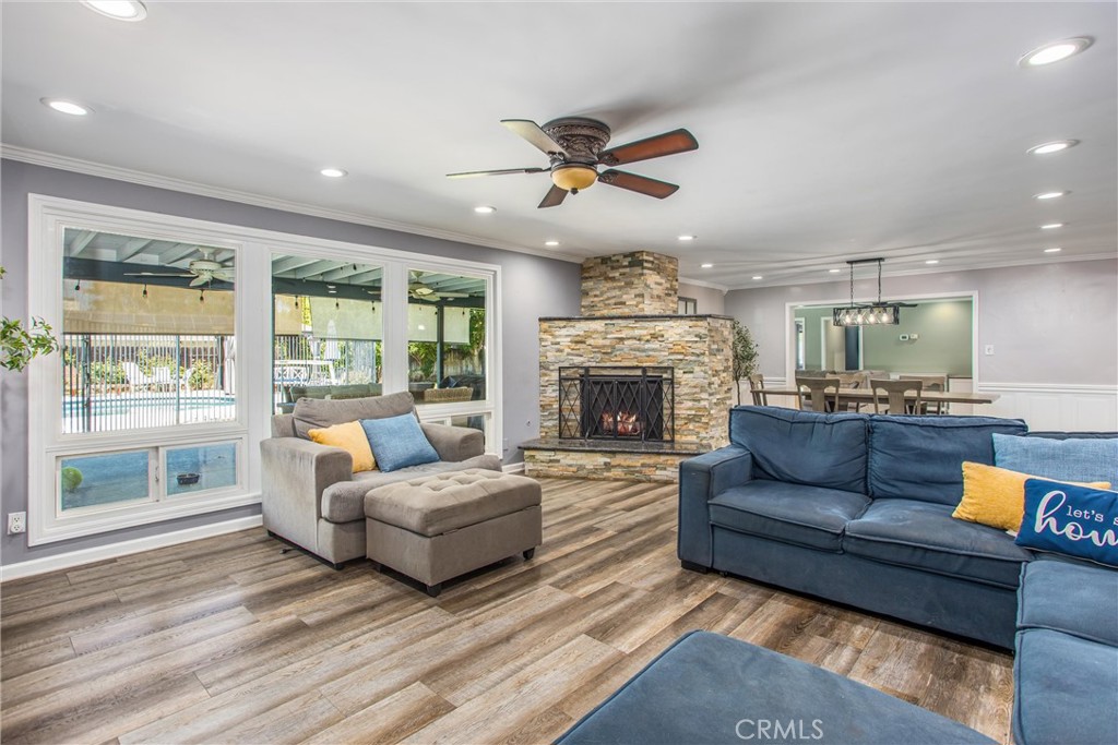 MLS #IV25131638 image #9