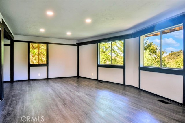 MLS #IV25133674 image #25