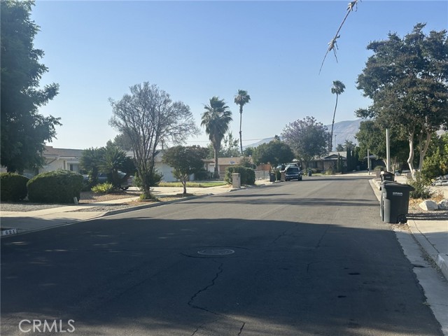 MLS #IV25136299 image #1