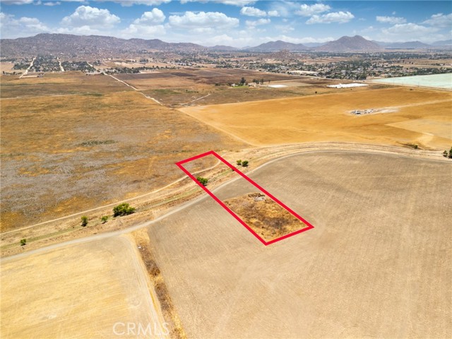 MLS #IV25136395 image #1