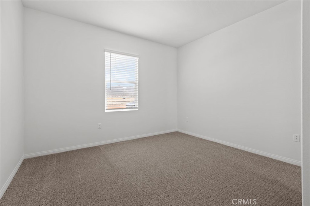 MLS #IV25137684 image #1