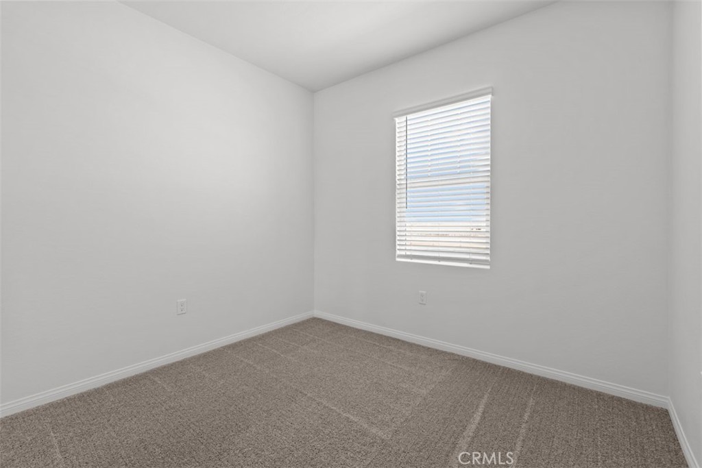 MLS #IV25137684 image #3