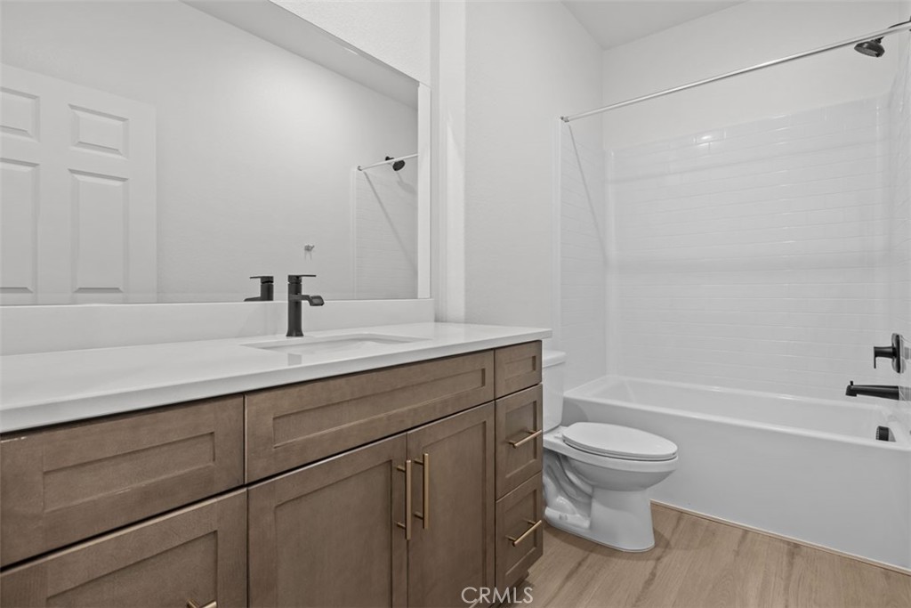 MLS #IV25137684 image #4