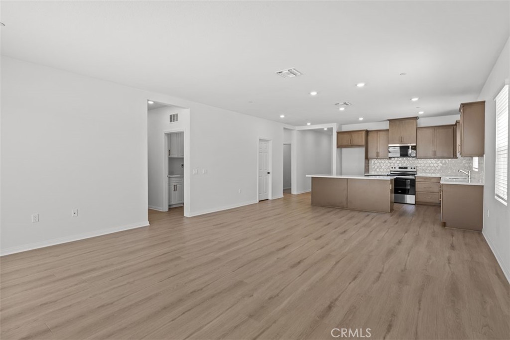 MLS #IV25137684 image #7