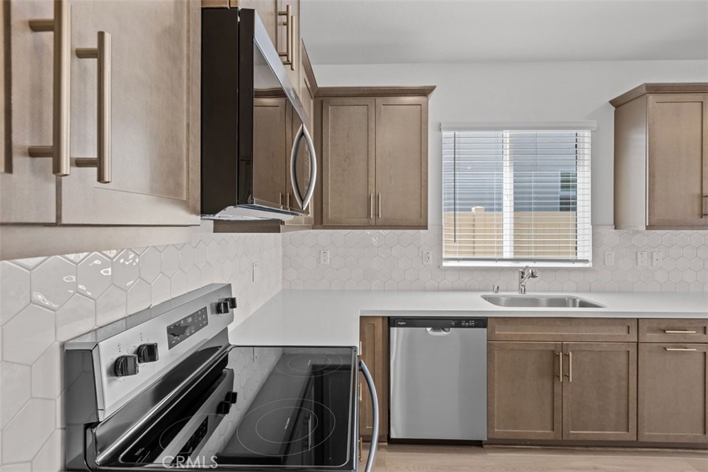 MLS #IV25137684 image #9