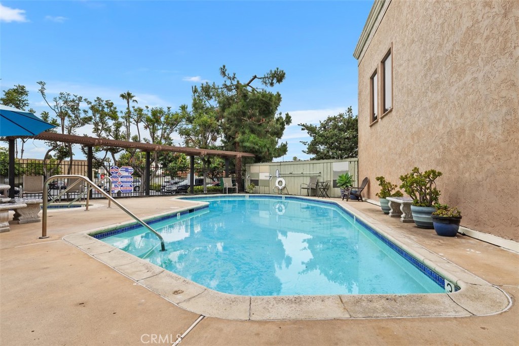 MLS #IV25138202 image #24