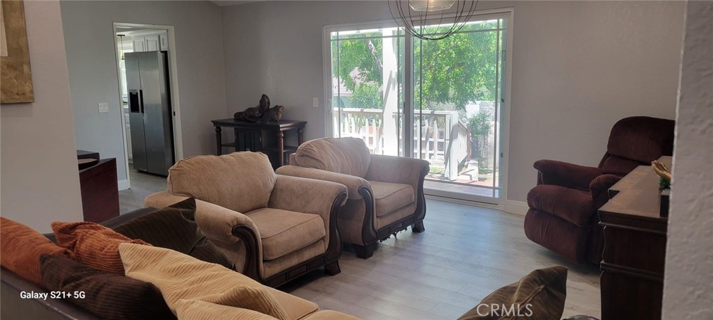 MLS #IV25141838 image #2