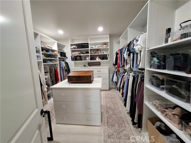 MLS #IV25142266 image #33