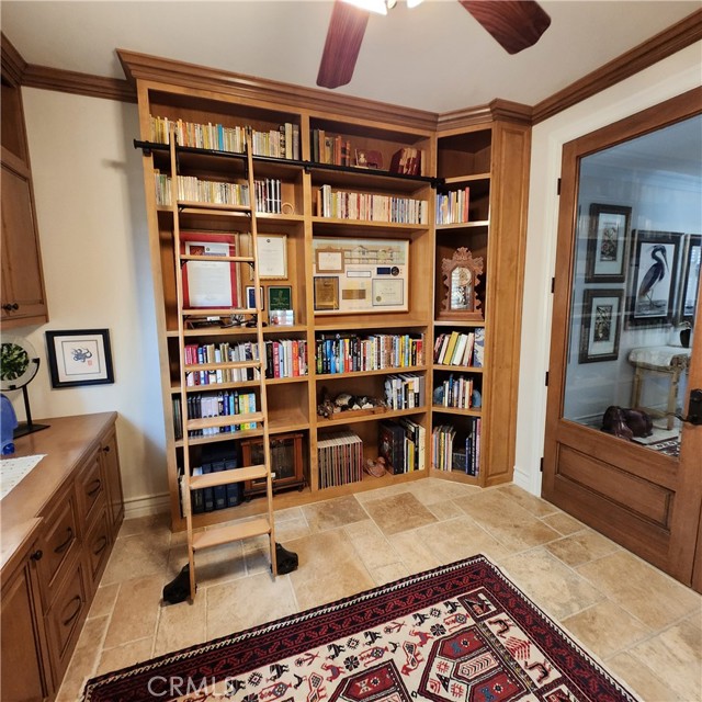 MLS #IV25142266 image #8