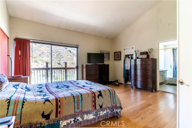 MLS #IV25143685 image #30