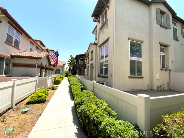 MLS #IV25144269 image #3