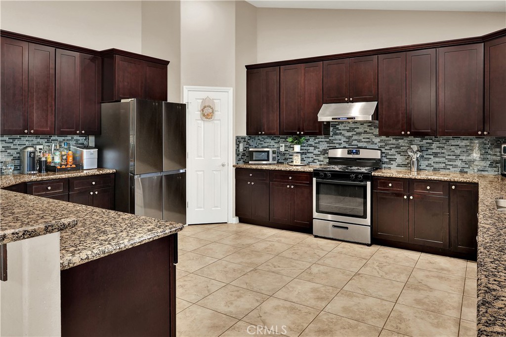 MLS #IV25145158 image #21