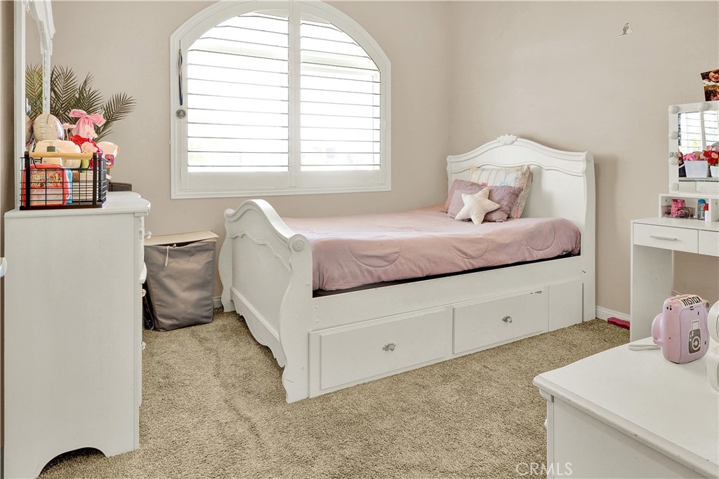 MLS #IV25145158 image #32