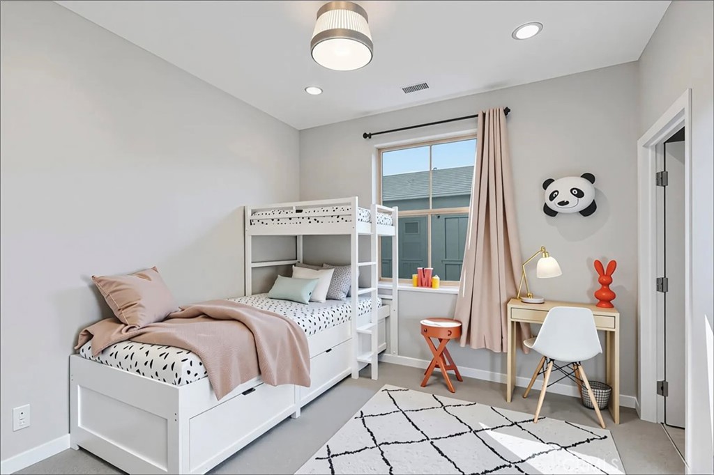 MLS #IV25150503 image #8