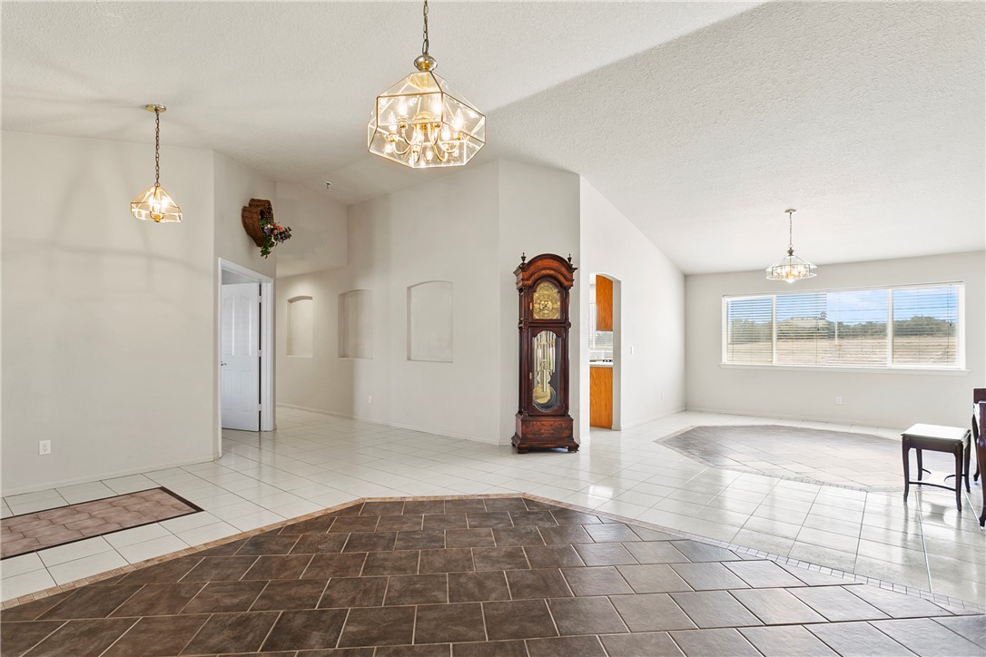 MLS #IV25150929 image #5