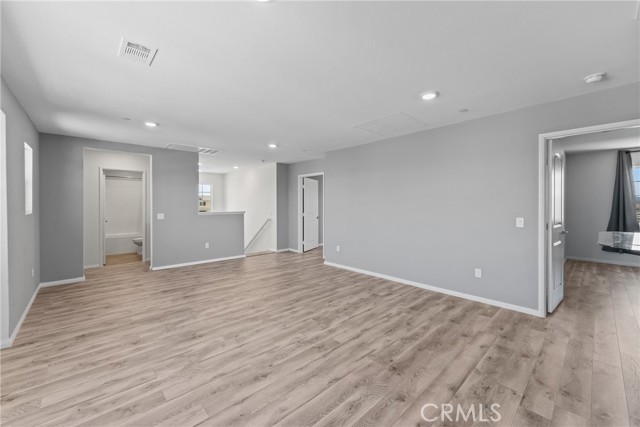 MLS #IV25152332 image #15