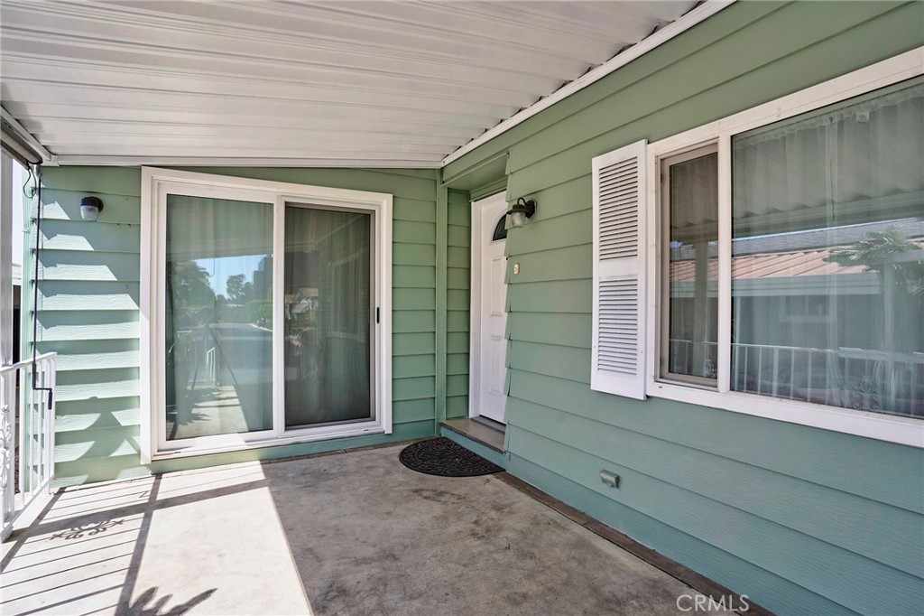 MLS #IV25156301 image #1