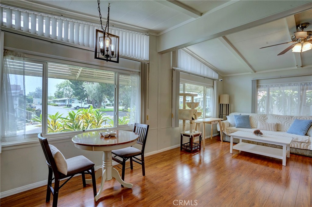 MLS #IV25156301 image #11