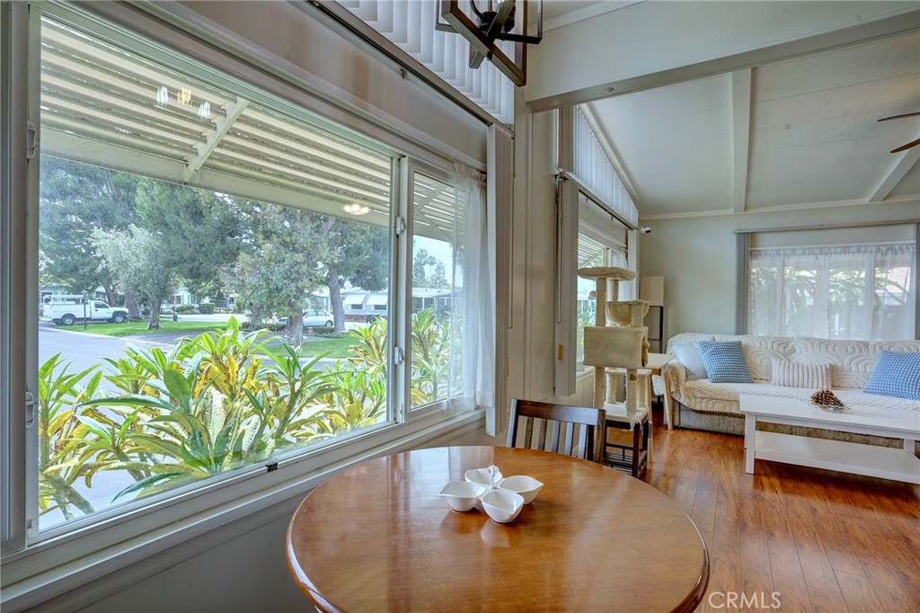 MLS #IV25156301 image #12