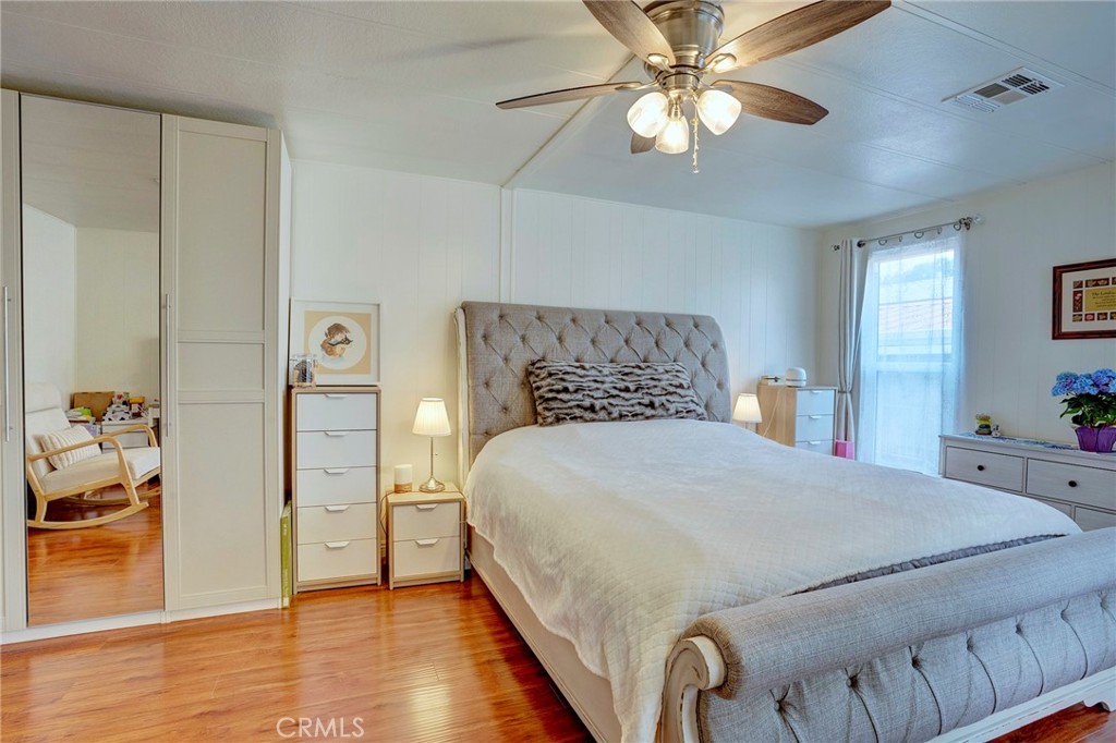 MLS #IV25156301 image #26