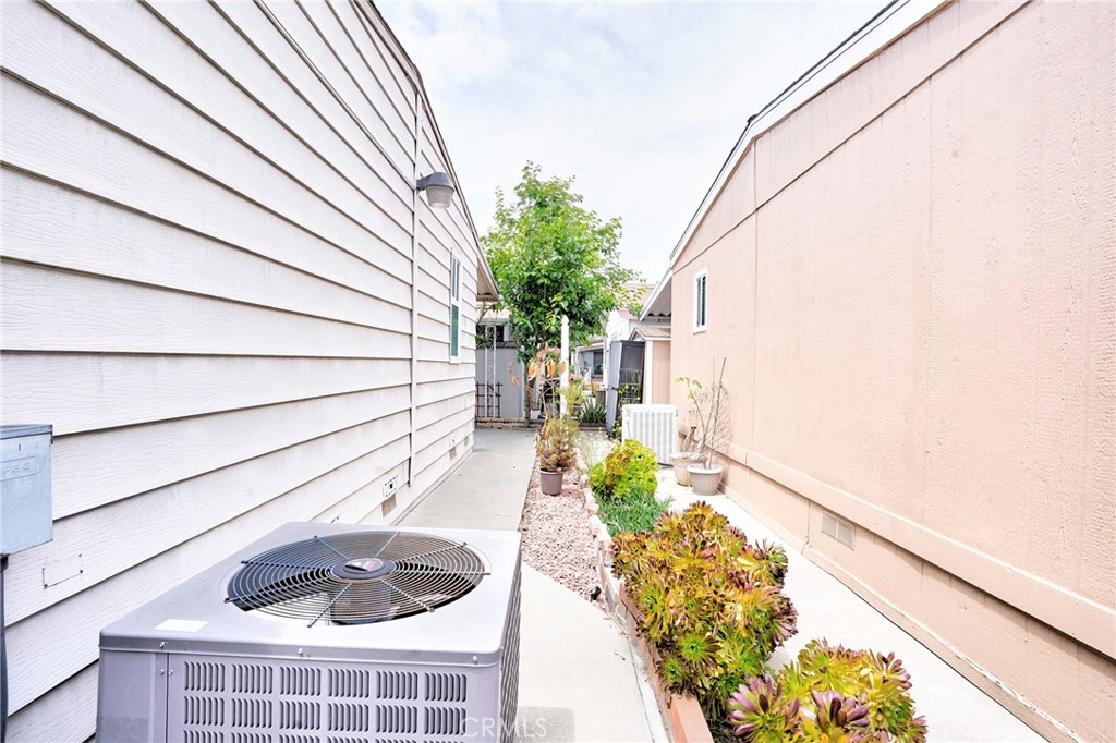 MLS #IV25156301 image #54