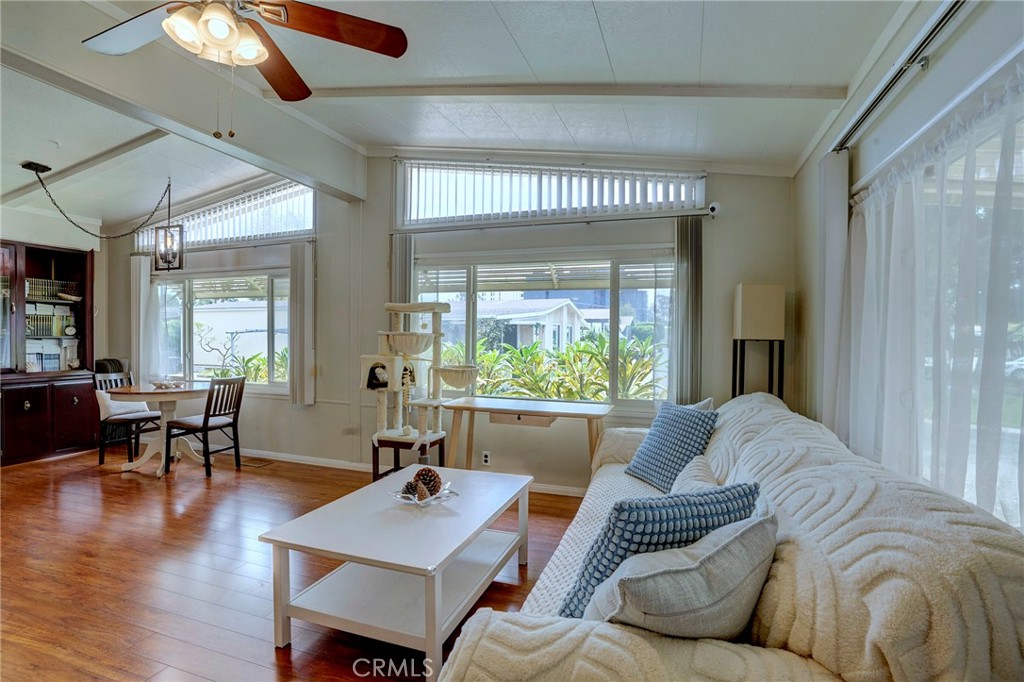 MLS #IV25156301 image #9