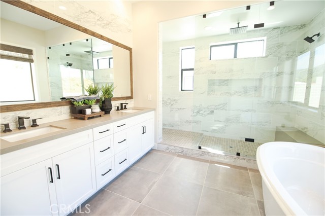 MLS #IV25156371 image #23