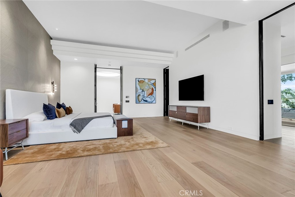 MLS #IV25156910 image #42