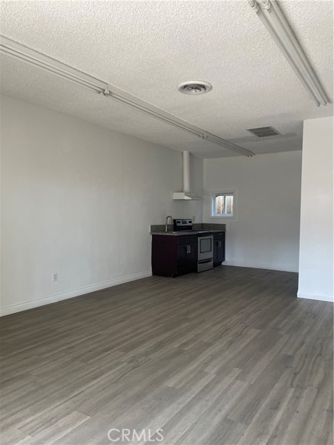 MLS #IV25158493 image #24